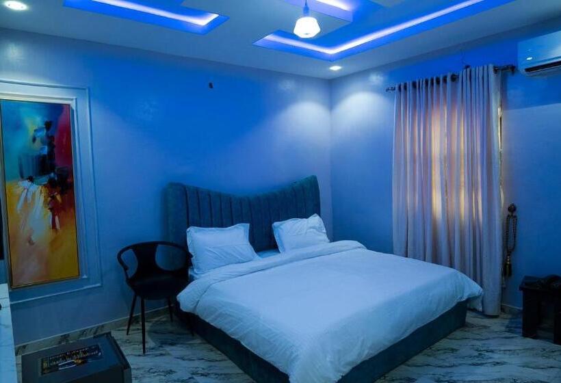 اتاق لوکس سه تخته, Triple D Luxury Hotel By Chill And Thrill