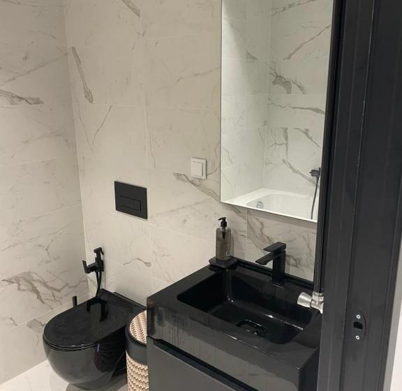 آپارتمان 1 خوابه با چشمانداز استخر, Tunis Résidence California