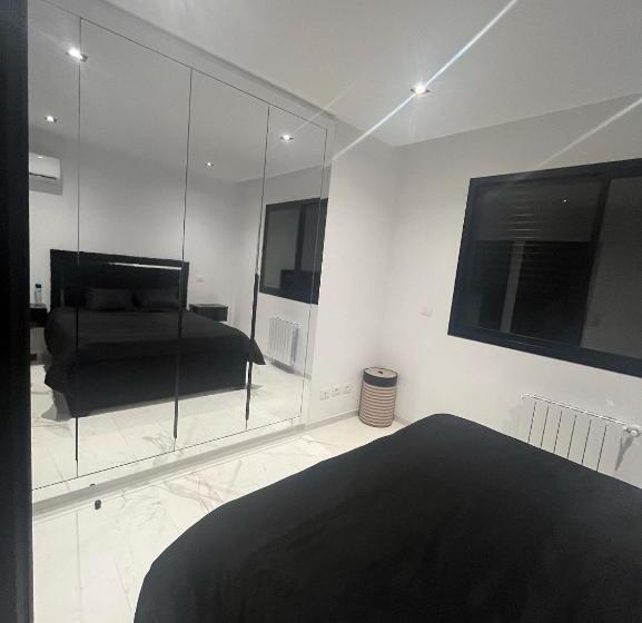 آپارتمان 1 خوابه با چشمانداز استخر, Tunis Résidence California