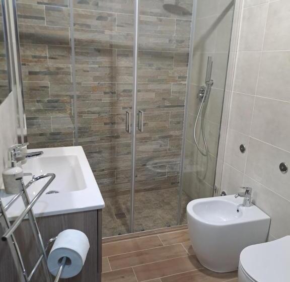 חדר סטנדרט לשלושה, B&b Vatra