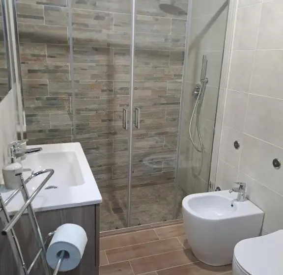 Standard Kolmen Hengen Huone, B&b Vatra