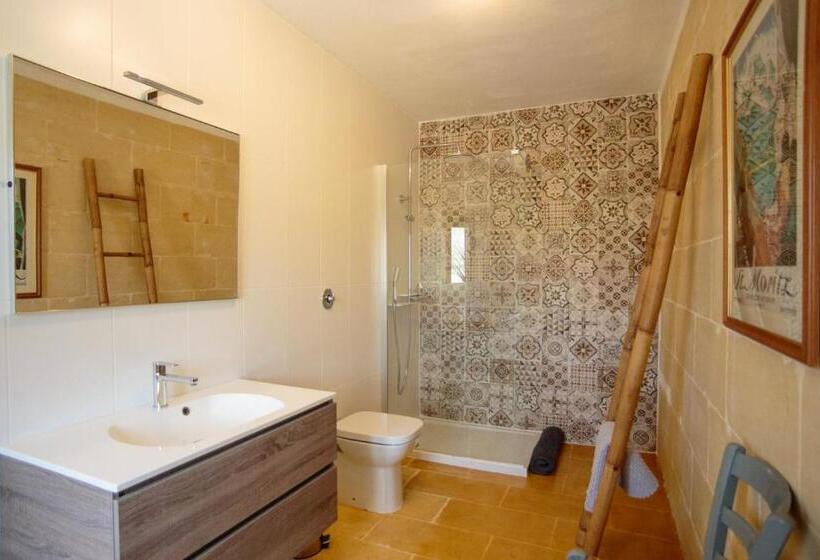 اتاق استاندارد با بالکن, Crosslanes Bb