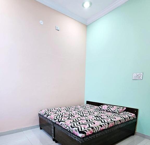 חדר אקונומי, Gopal Hotel And Palace