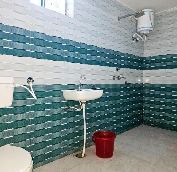 غرفة ديلوكس ثلاثية, Gopal Hotel And Palace