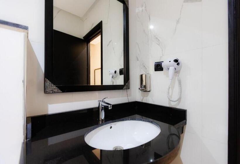 اتاق استاندارد, Ennesma