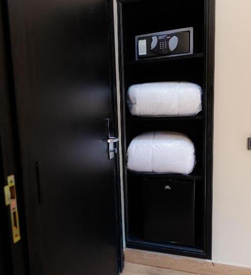 اتاق استاندارد, Ennesma