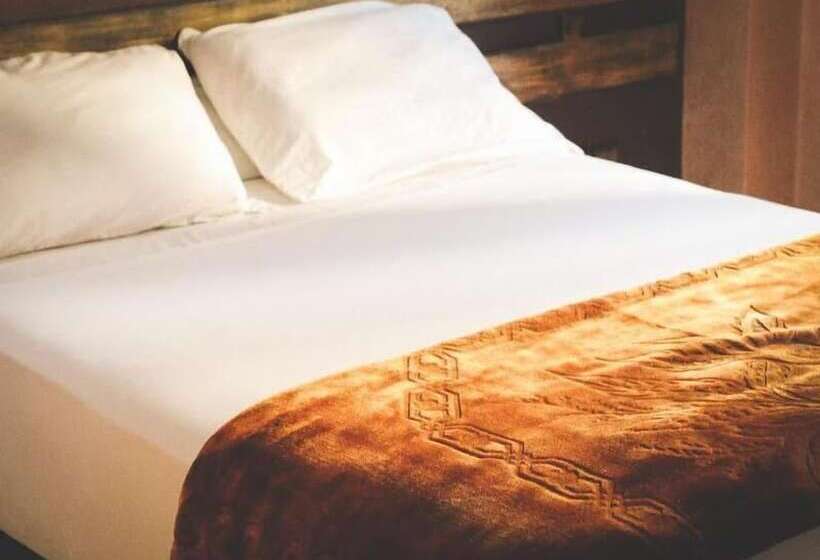 اتاق استاندارد, Ennesma