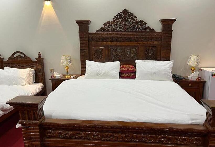 اتاق لوکس سه تخته, Niagara Falls Bahawalpur