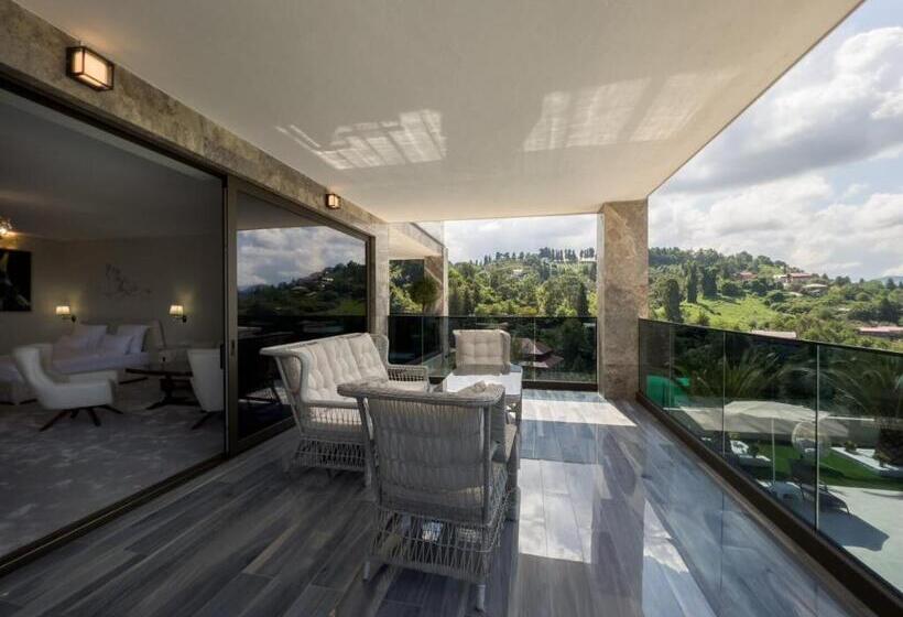 带1个卧室的豪华公寓, Villa Elysium Park & Spa