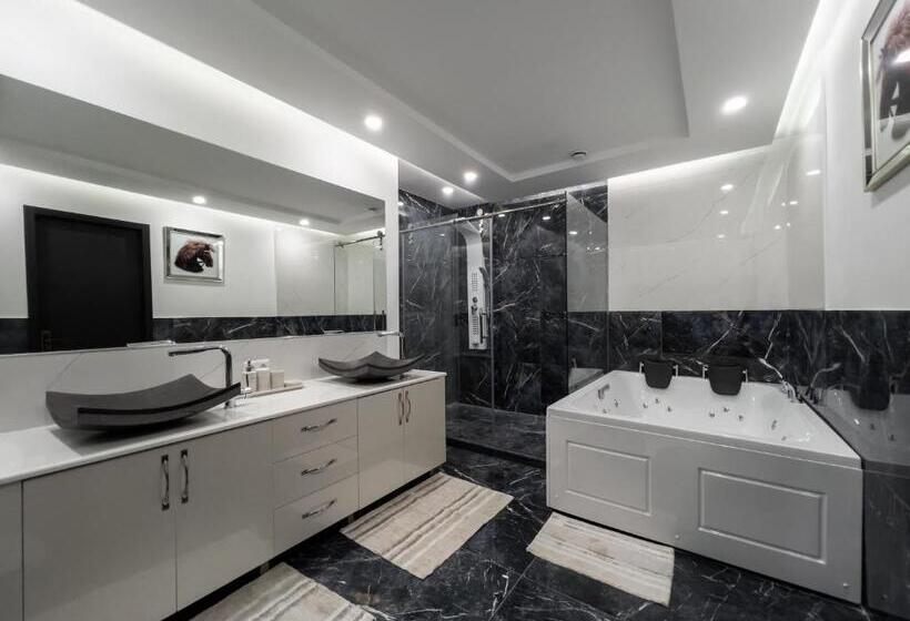 带1个卧室的带海景的公寓, Villa Elysium Park & Spa