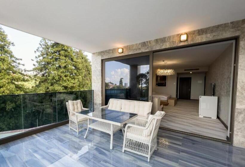 آپارتمان 1 خوابه با چشم‌انداز دریا, Villa Elysium Park & Spa