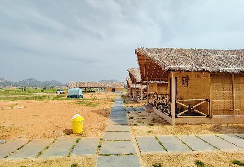 ガーデンビュースタンダードルーム, Hampi Natures Cottage