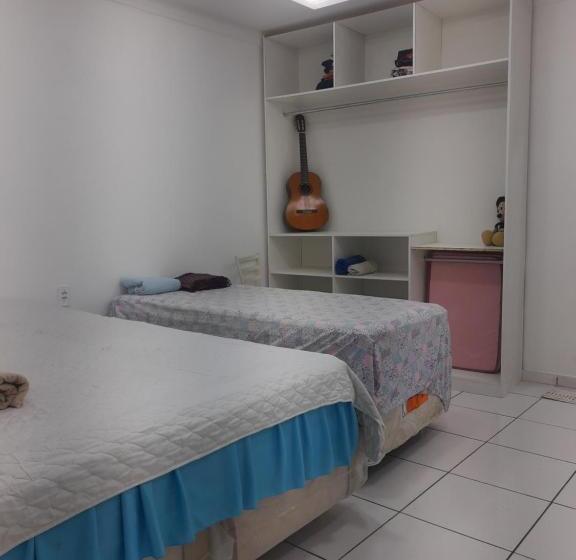 Quarto Estandar Cama King, Simple