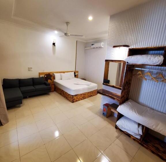 اتاق استاندارد با چشم‌انداز باغ, Sun & Surf