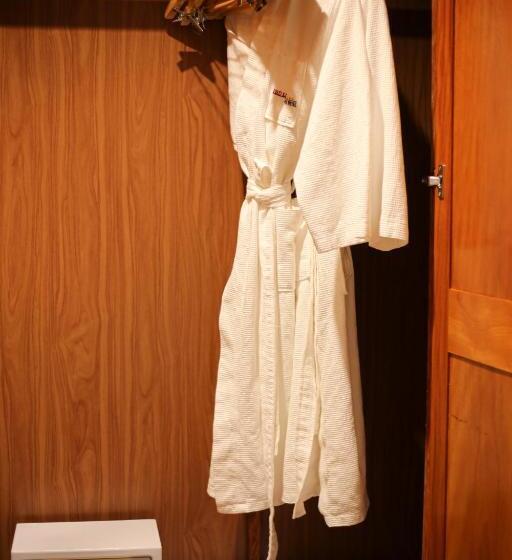 اتاق استاندارد با تخت بزرگ, Phú Long Tam Kỳ Hotel & Restaurant