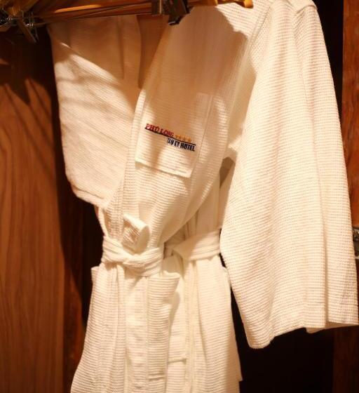 اتاق استاندارد با چشمانداز استخر, Phú Long Tam Kỳ Hotel & Restaurant