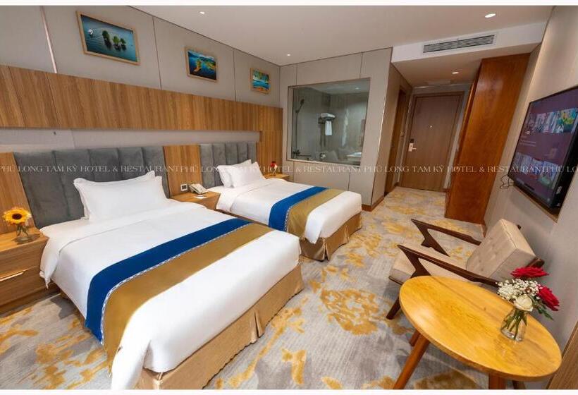 اتاق استاندارد با چشمانداز استخر, Phú Long Tam Kỳ Hotel & Restaurant