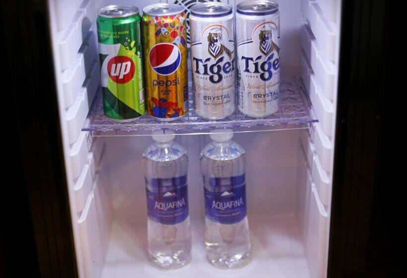 اتاق استاندارد با تخت بزرگ, Phú Long Tam Kỳ Hotel & Restaurant