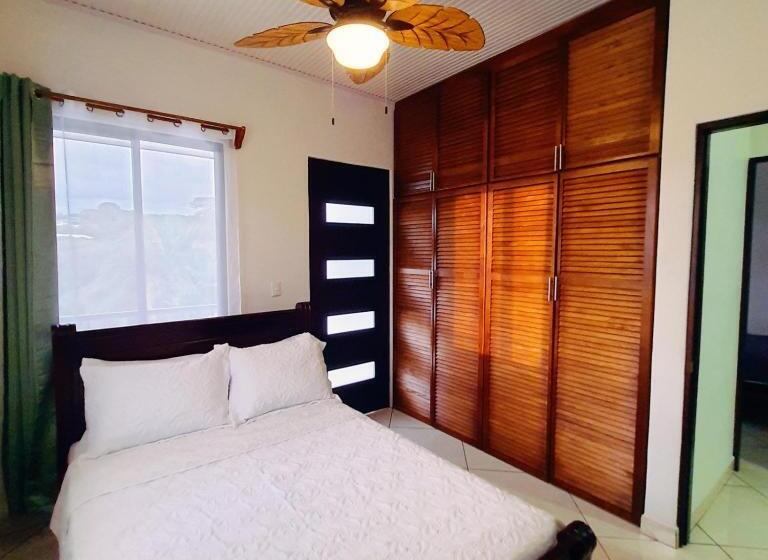 غرفة عائلية, Quinta El Molino