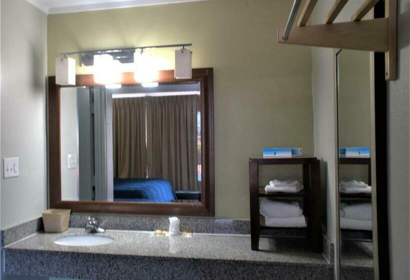 带大床的标准间, Eastern Shore Motel