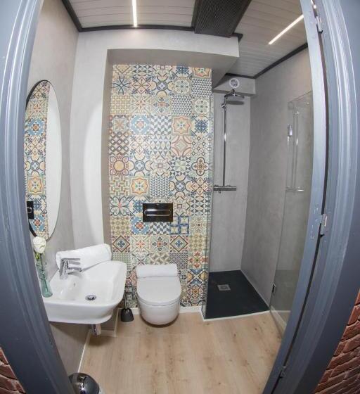اتاق استاندارد چهار تخته, Hostal Erasmus By Gaiarooms