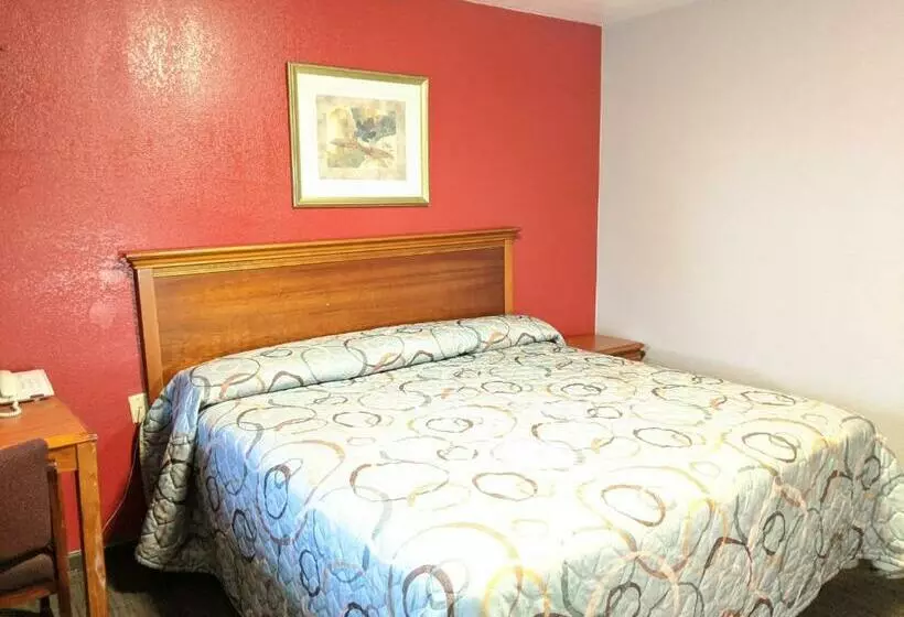 キングサイズベッドのスタンダードルーム, Budget Inn El Reno