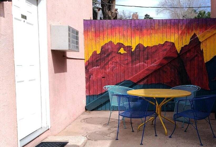 ２ベッドスイートルーム, Buffalo Lodge Bicycle Resort   Amazing Access To Local Trails & The Garden