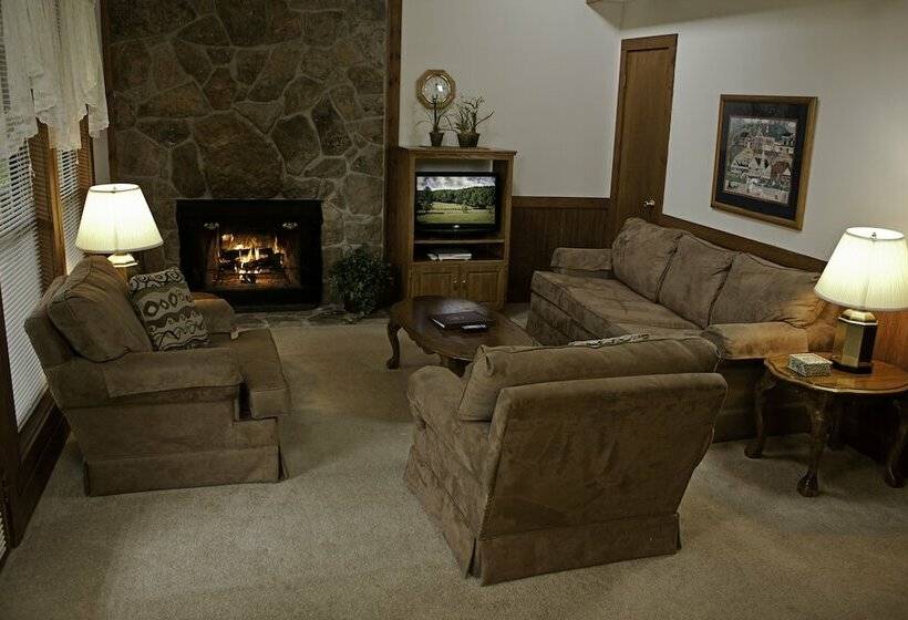 2-Bedroom Classic Apartment, Country Hideaway At Mountain Lakes Resort