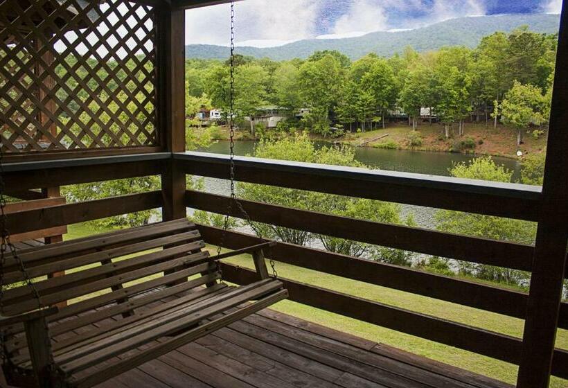 Вилла 2 Спальни, Country Hideaway At Mountain Lakes Resort