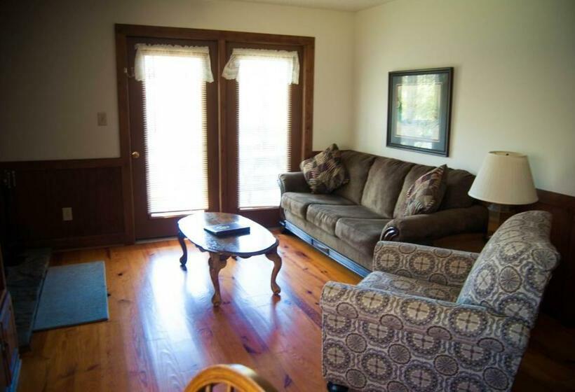 Вилла 2 Спальни, Country Hideaway At Mountain Lakes Resort