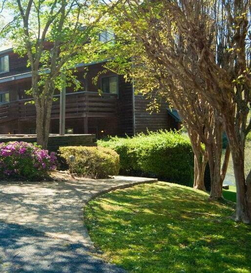 Вилла 2 Спальни, Country Hideaway At Mountain Lakes Resort