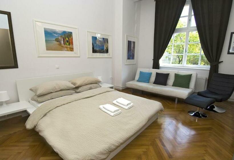 اتاق استاندارد, Galeria Rooms