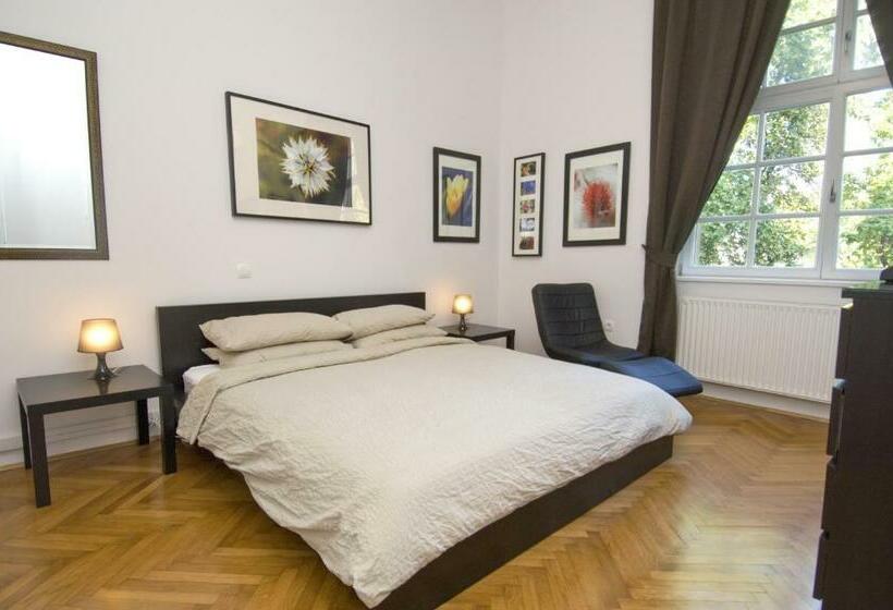 اتاق استاندارد, Galeria Rooms