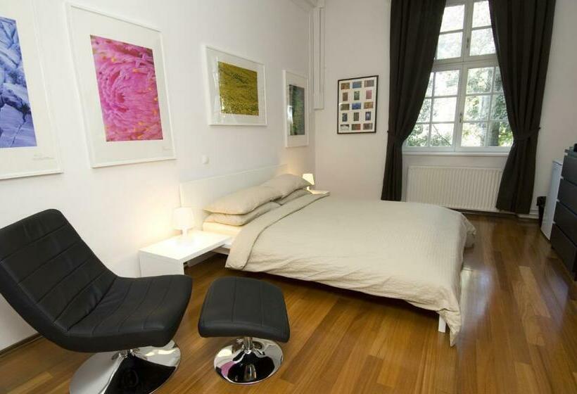 اتاق استاندارد, Galeria Rooms