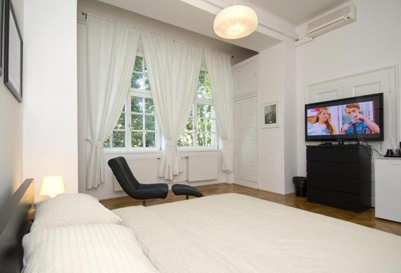 اتاق استاندارد, Galeria Rooms