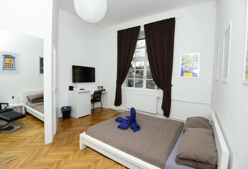 اتاق استاندارد, Galeria Rooms