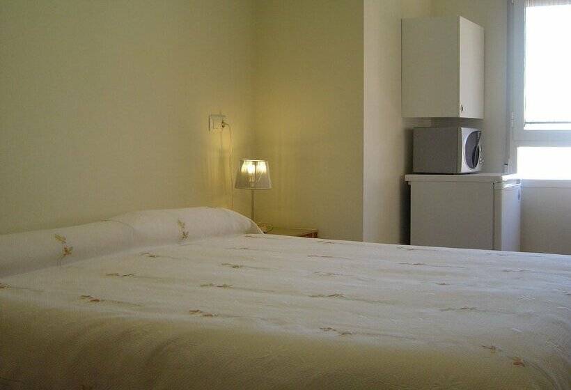 Номер Стандарт, Hostal El Estudio