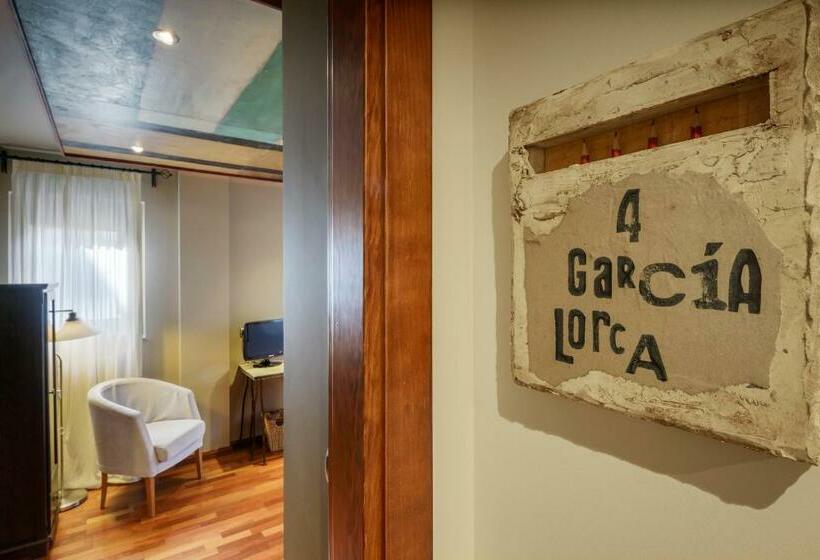 Номер Стандарт, La Casueña