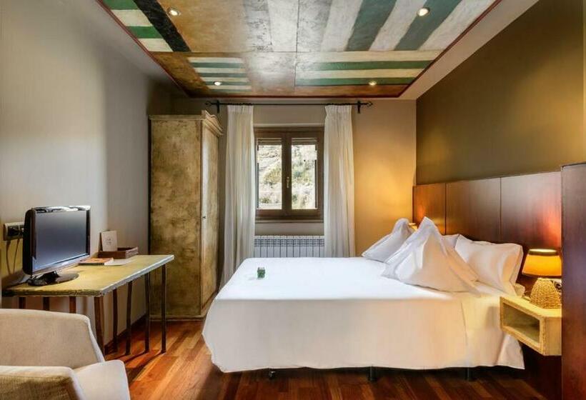 Номер Стандарт, La Casueña