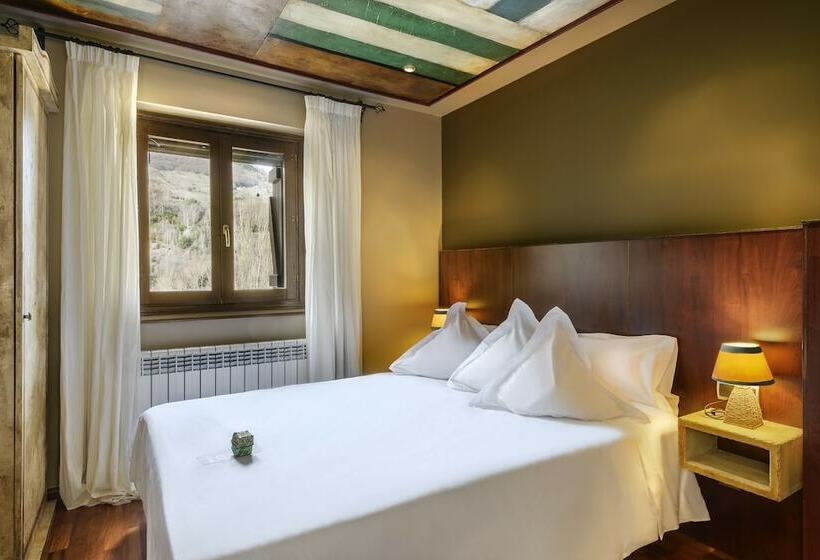 Номер Стандарт, La Casueña