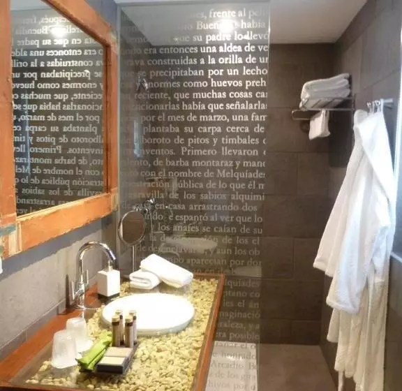 سوییت جونیور, La Casueña