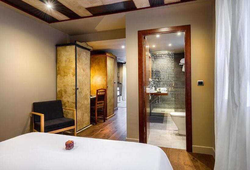 Полулюкс, La Casueña