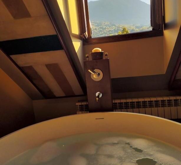 Люкс, La Casueña