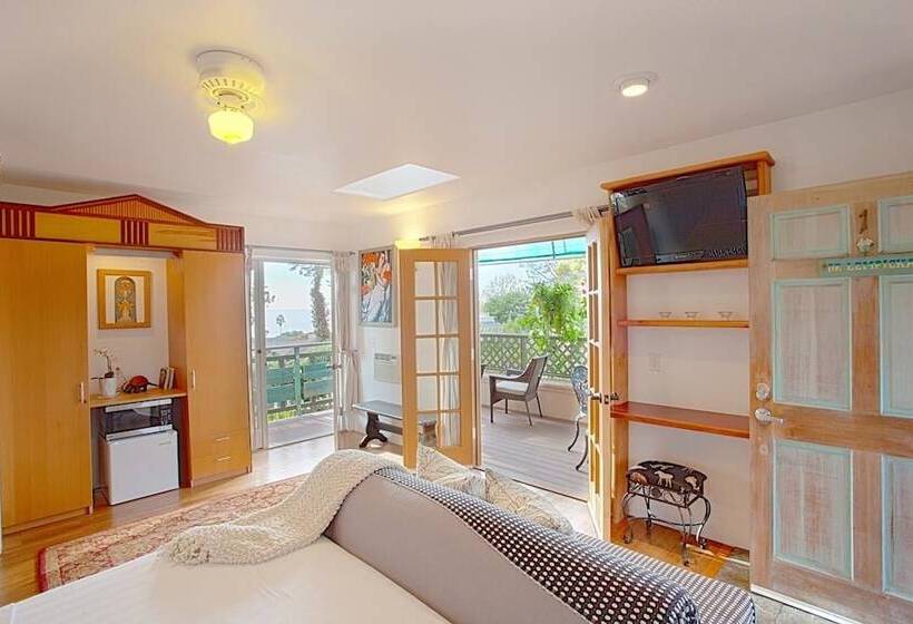 חדר פרמיום נוף לים, Les Artistes Inn