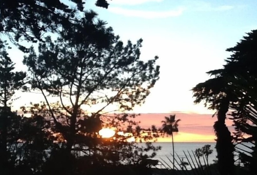 חדר פרמיום נוף לים, Les Artistes Inn