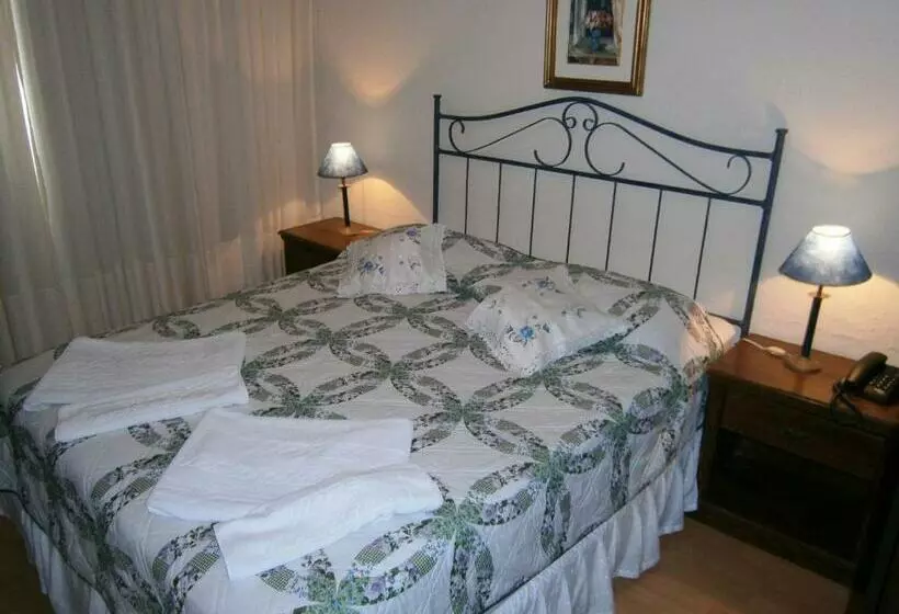 اتاق استاندارد, Marbella