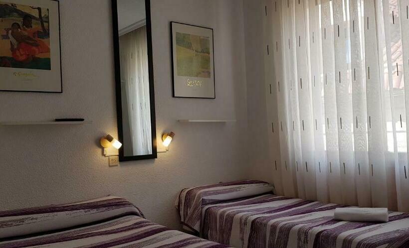 غرفة قياسية, Pension Salamanca