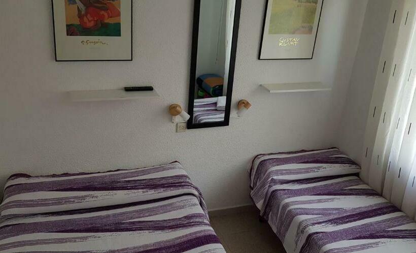 غرفة قياسية, Pension Salamanca