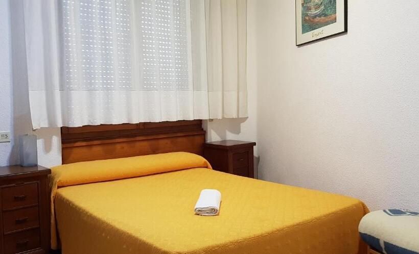 غرفة قياسية فردية, Pension Salamanca