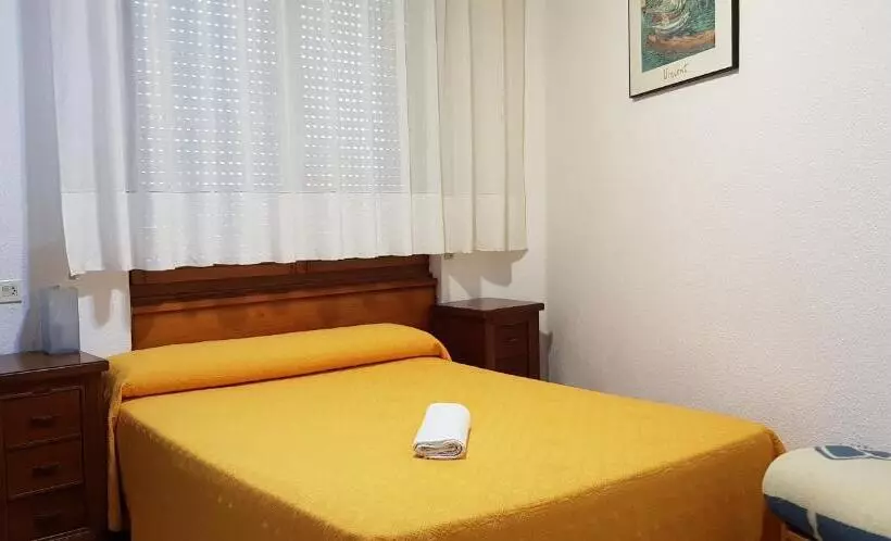 اتاق استاندارد یک نفره, Pension Salamanca